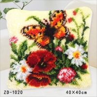 Наволочка на подушку в ковровой технике ZD-1020 Бабочки и цветы